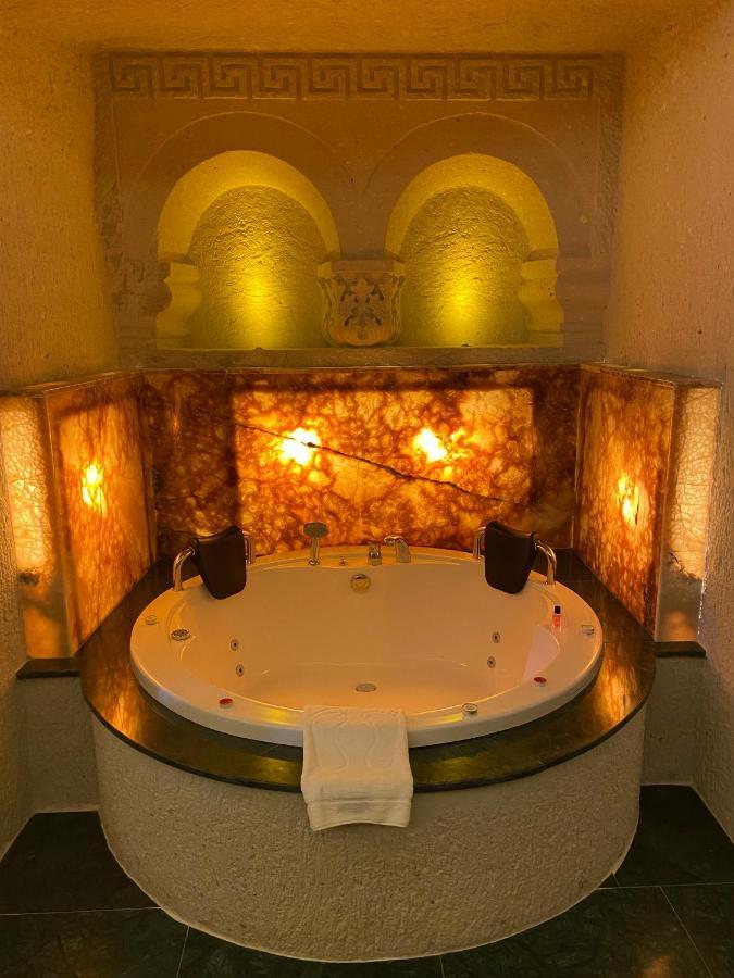 Abu Hayat Cave Suites Ortahisar 外观 照片