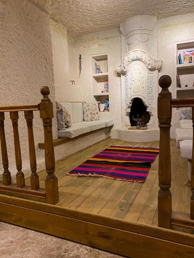 Abu Hayat Cave Suites Ortahisar 外观 照片