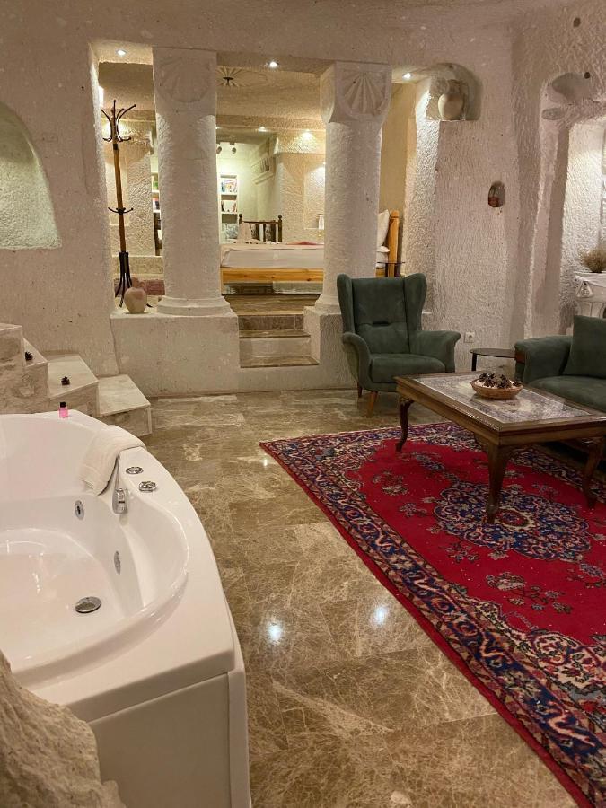 Abu Hayat Cave Suites Ortahisar 外观 照片